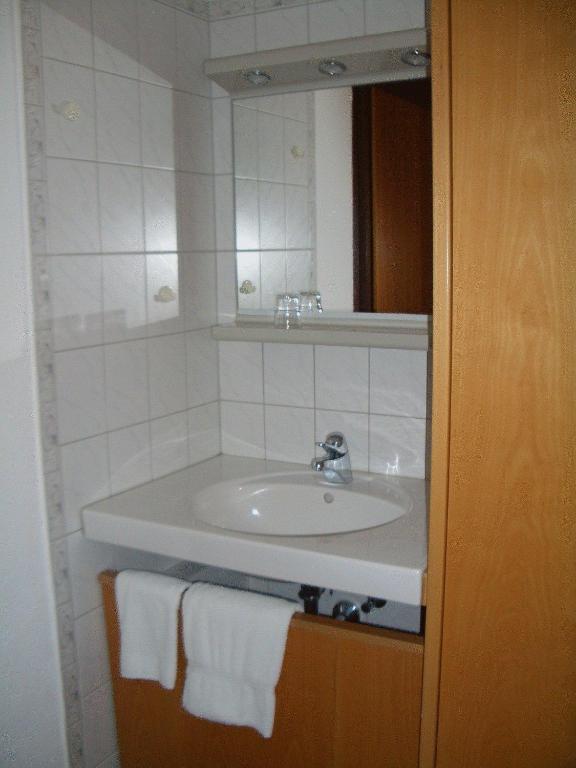 Gasthof Zur Sonne Stuttgart Room photo
